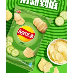 LAY'S potato chips cucumber flavor 70g